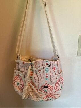 Roxy Cream Crossbody Bag with Coral & Teal Geometric Accents